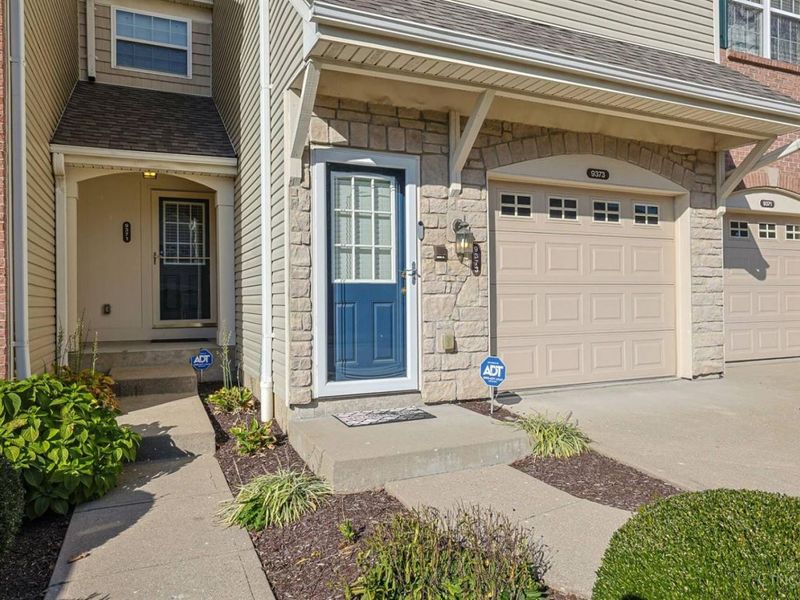 9371 Stoneybrooke, Springfield Township, OH 45231 Photo 3