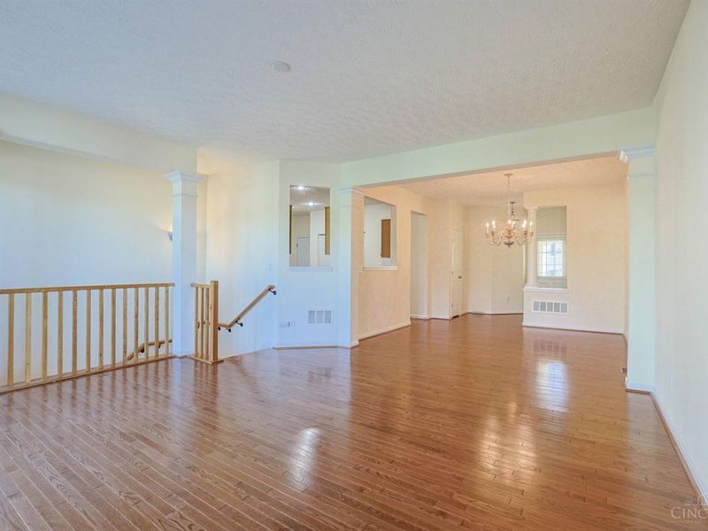 9371 Stoneybrooke, Springfield Township, OH 45231 Photo 8