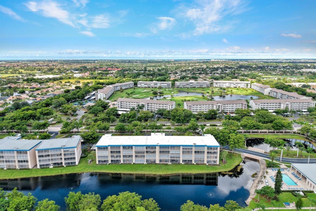 14901 Park Lake Drive, Unit 106, Fort Myers, FL 33919 Photo