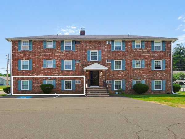 15 Frank Street, Unit 1, Dracut, MA 01826