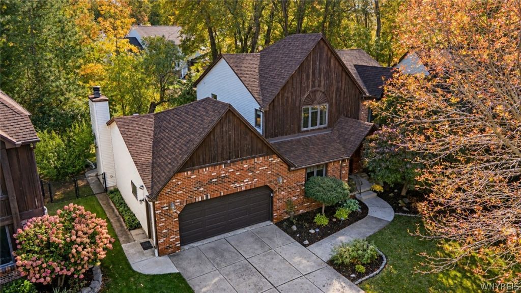 106 Greencastle Lane, Buffalo, NY 14221 Main Photo