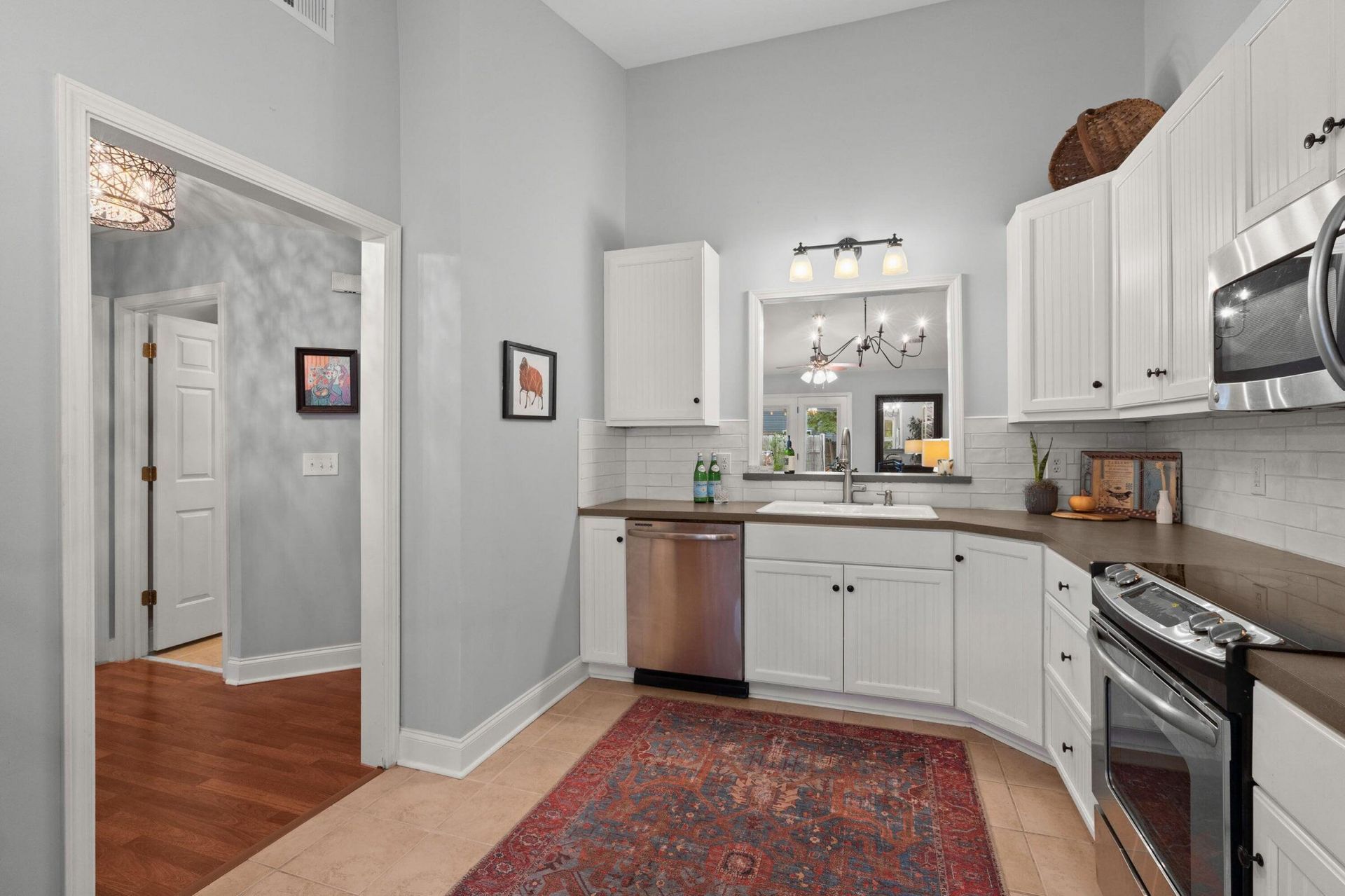 3259 Walter Drive Photo 6