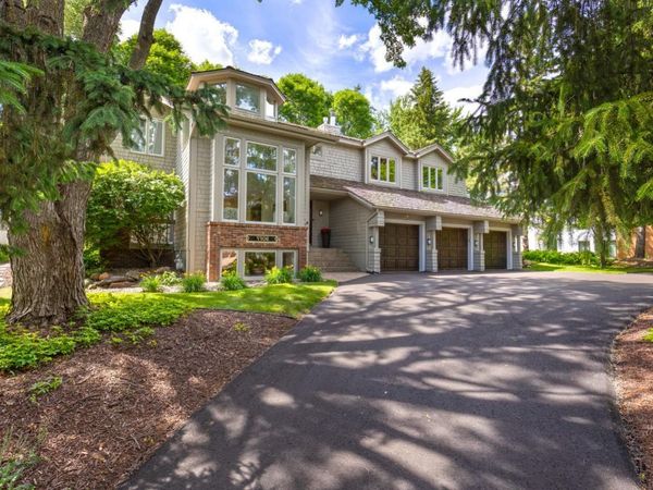 7708 Stonewood Court , Edina, MN 55439