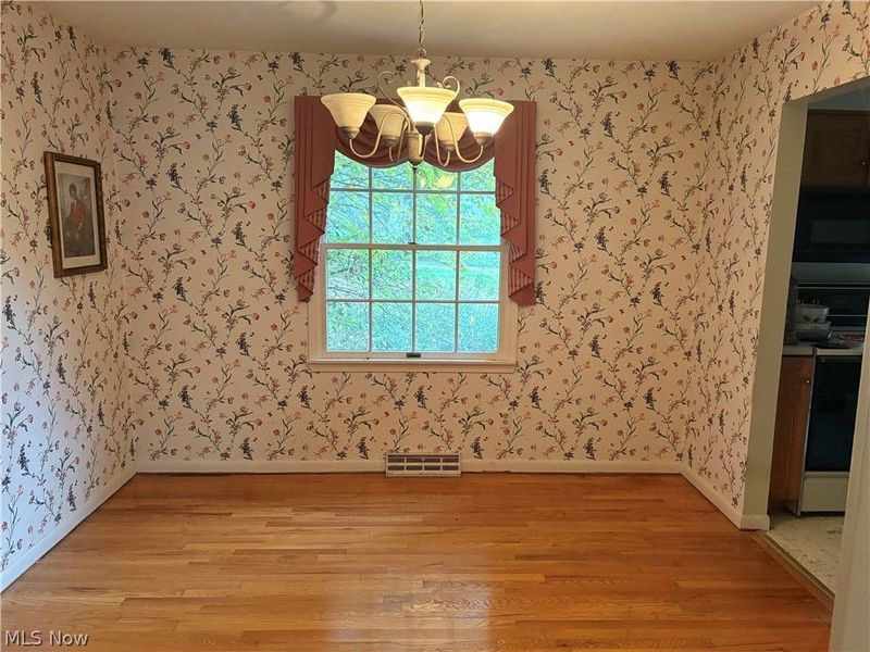 1905 Carlton Road, Kent, OH 44240 Photo 6