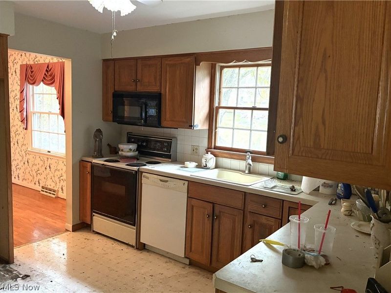 1905 Carlton Road, Kent, OH 44240 Photo 8
