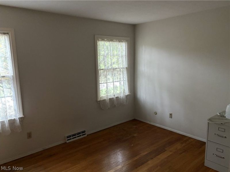 1905 Carlton Road, Kent, OH 44240 Photo 9