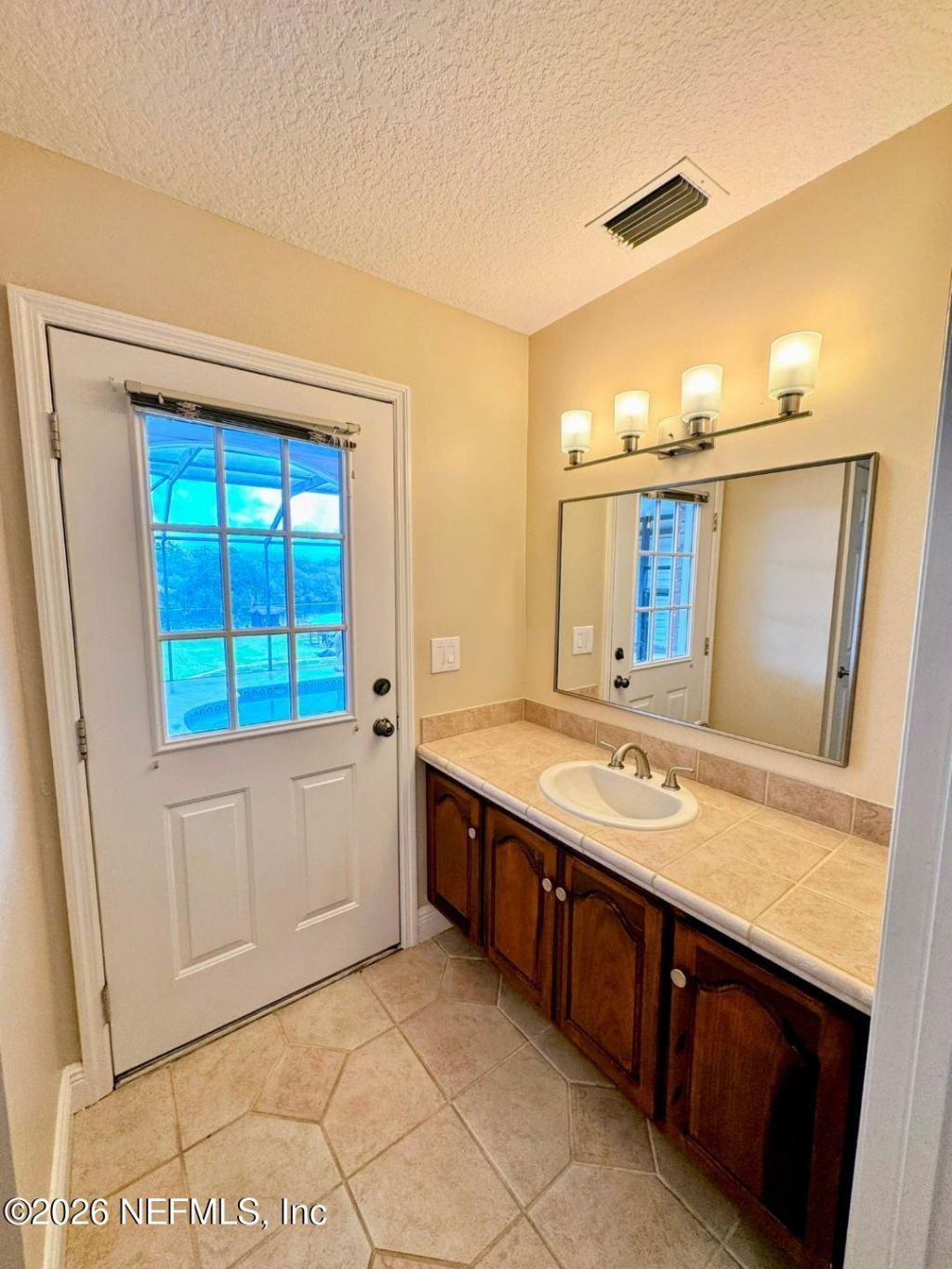 435 Lake Asbury Drive, Green Cove Springs, FL 32043 Photo