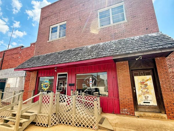 118 W 2nd , Wewoka, OK 74884