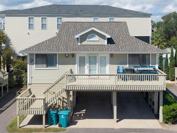 1107 N Waccamaw Dr., Garden City Beach, SC 29576