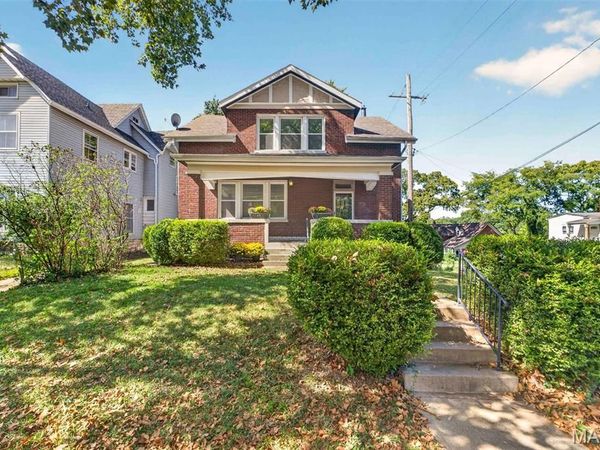 1901 McCausland Avenue, St Louis, MO 63117