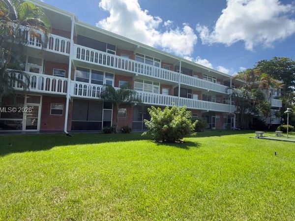 141 NE 10th Ave , Unit 24C, Hallandale Beach, FL 33009