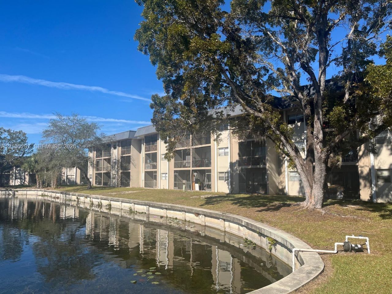 7910 N Colony Cir N, Unit 105, Tamarac, FL 33321 Photo