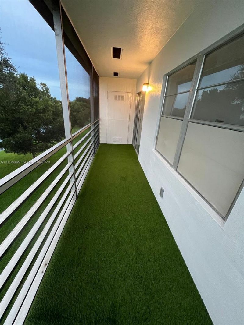 495 Fanshaw L , Boca Raton, FL 33434 Photo