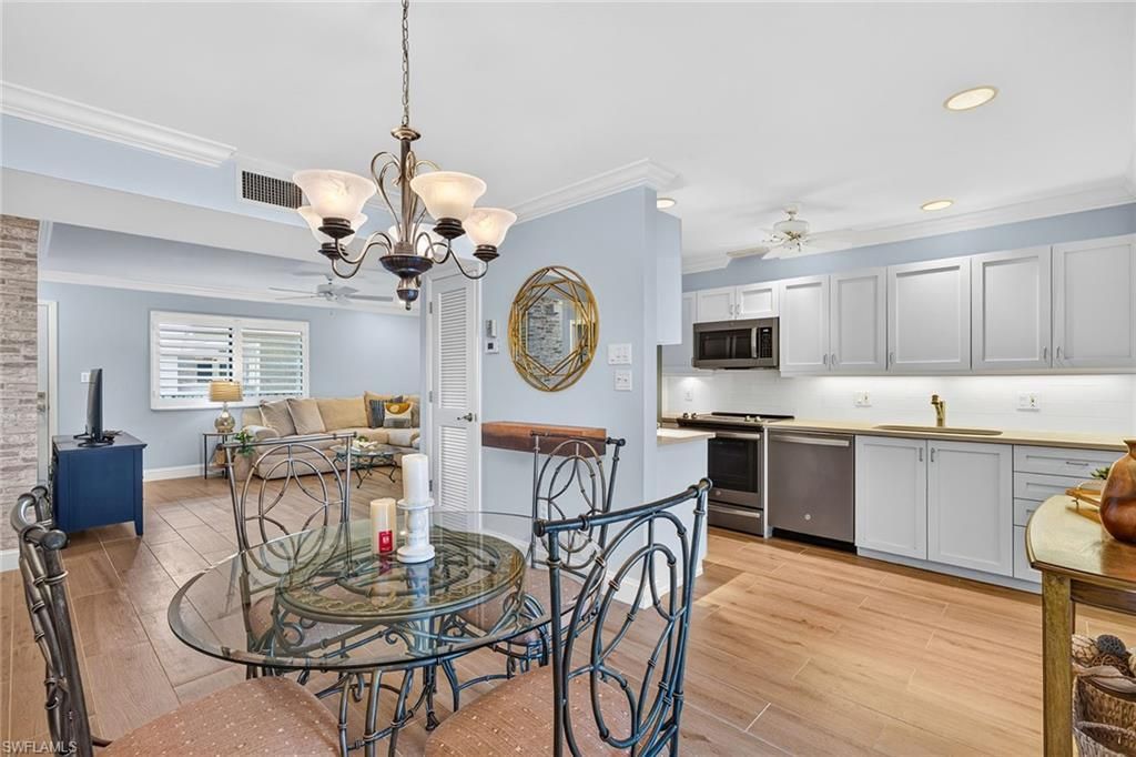 788 Park Shore Dr, Unit D36, Naples, FL 34103 Photo