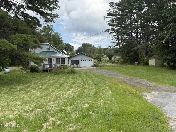 5886 Lake Road, Galway, NY 12074