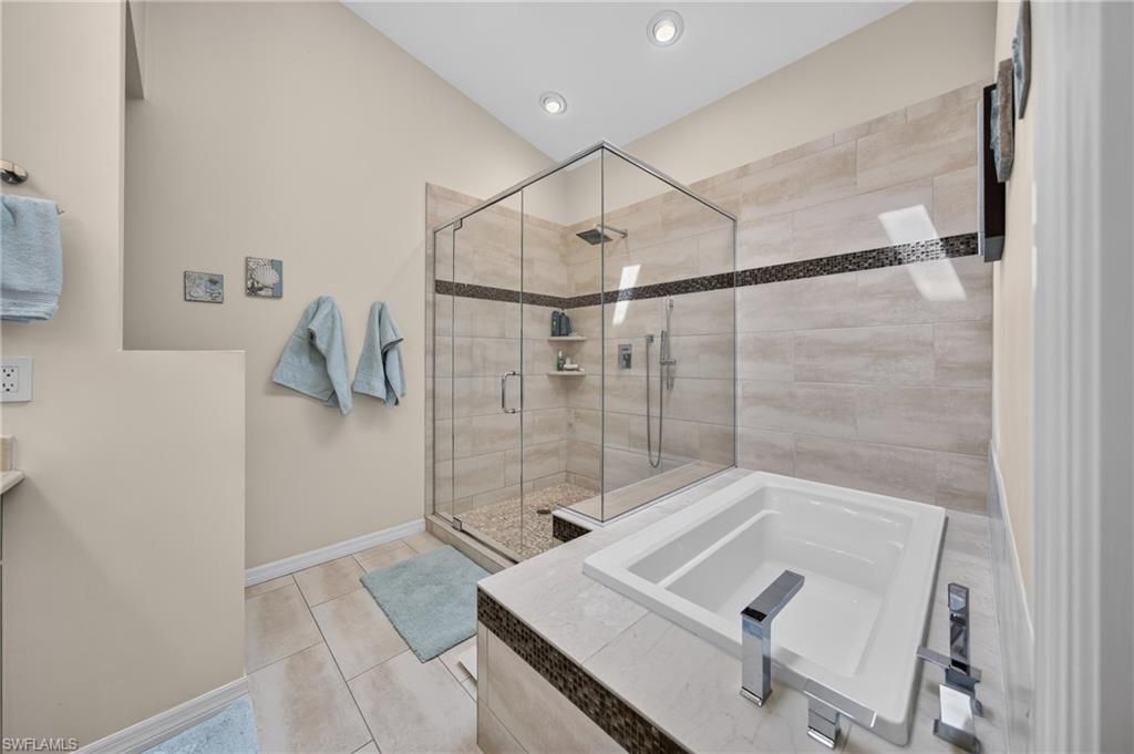1204 El Dorado Pkwy W, Unit 201, Cape Coral, FL 33914 Photo