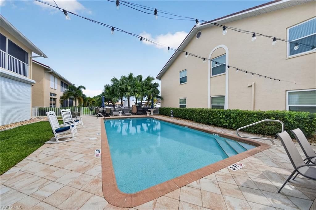 1204 El Dorado Pkwy W, Unit 201, Cape Coral, FL 33914 Photo