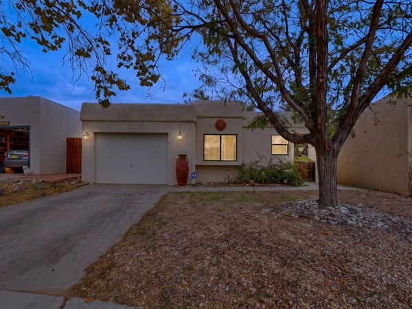 7315 Platero Place NW, Albuquerque, NM 87120
