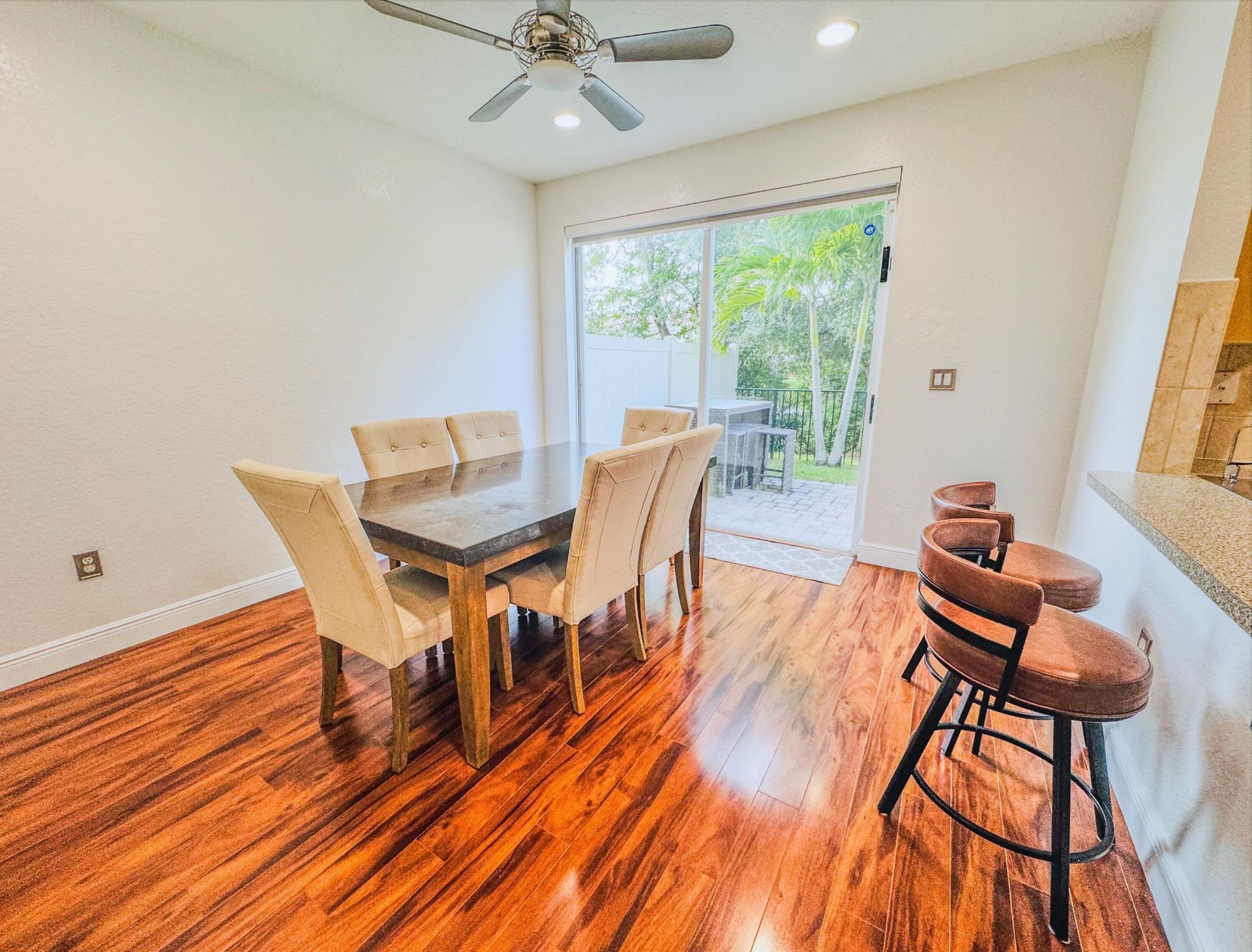 255 Lake Monterey Circle, Boynton Beach, FL 33426 Photo