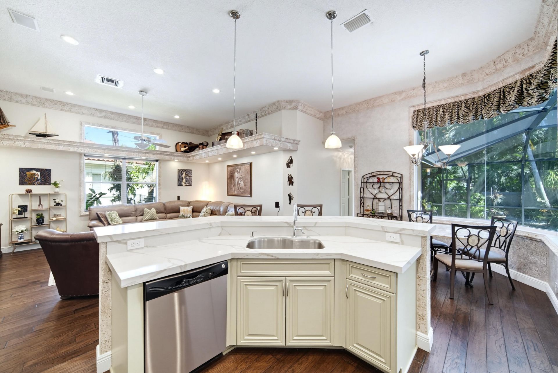 1051 NW 121st Terrace, Coral Springs, FL 33071 Photo