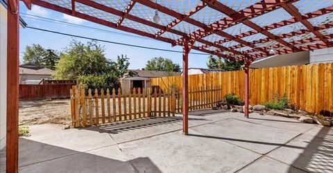 1185 Upton Way, Sparks, NV 89431 Photo