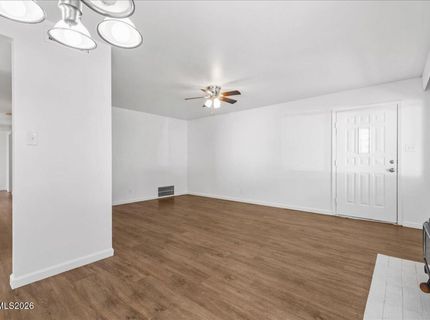 1185 Upton Way, Sparks, NV 89431 Photo
