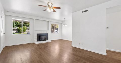 1185 Upton Way, Sparks, NV 89431 Photo