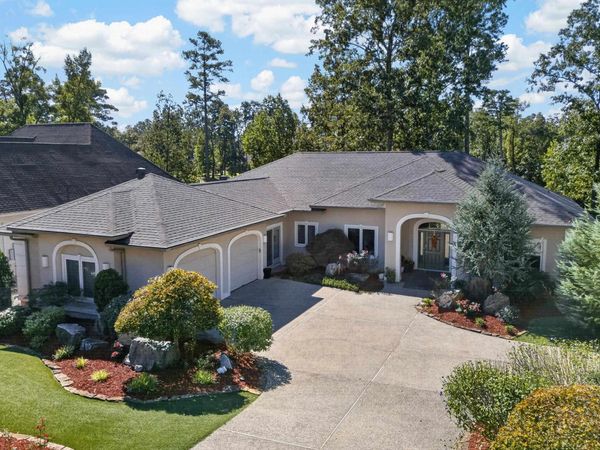 60 Elcano Drive, Hot Springs Village, AR 71909