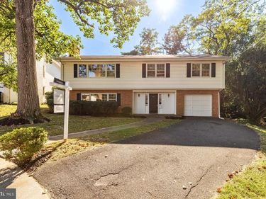 3812 N RIDGEVIEW ROAD , ARLINGTON, VA 22207