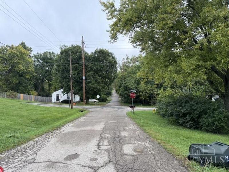 1309 Ames Avenue, Riverside, OH 45432 Photo 2
