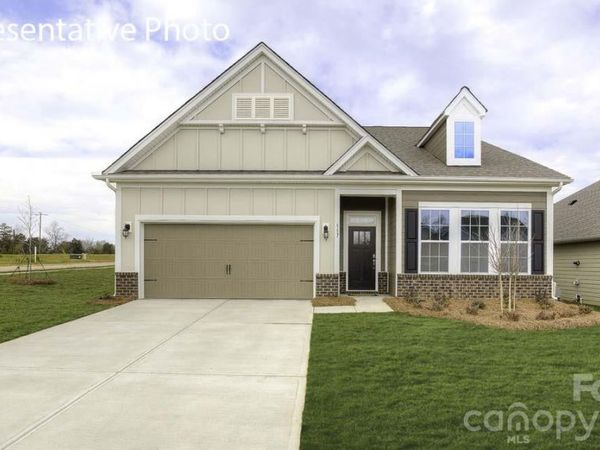7509 Bainbridge Road , Sherrills Ford, NC 28673