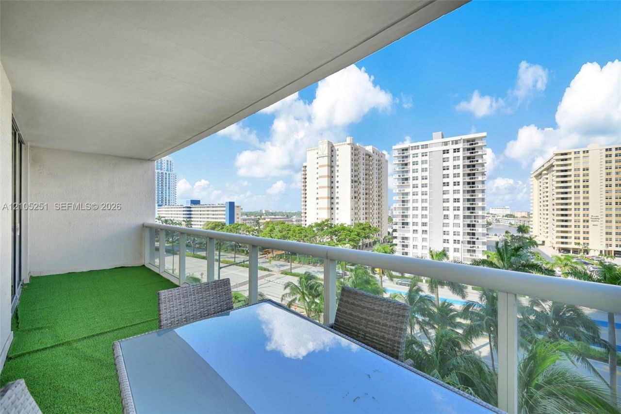 1850 S Ocean Dr , Unit 706, Hallandale Beach, FL 33009 Photo