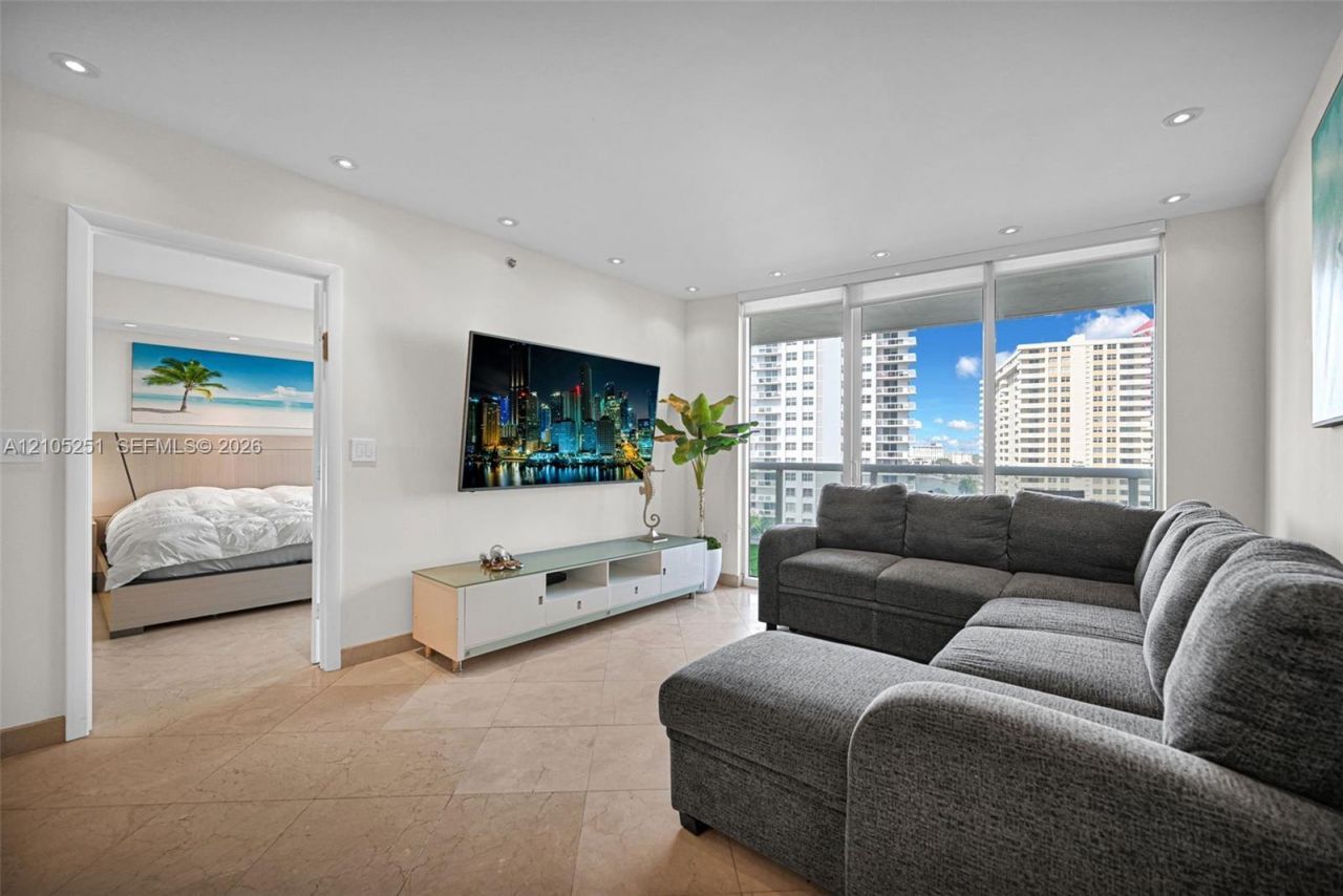 1850 S Ocean Dr , Unit 706, Hallandale Beach, FL 33009 Photo