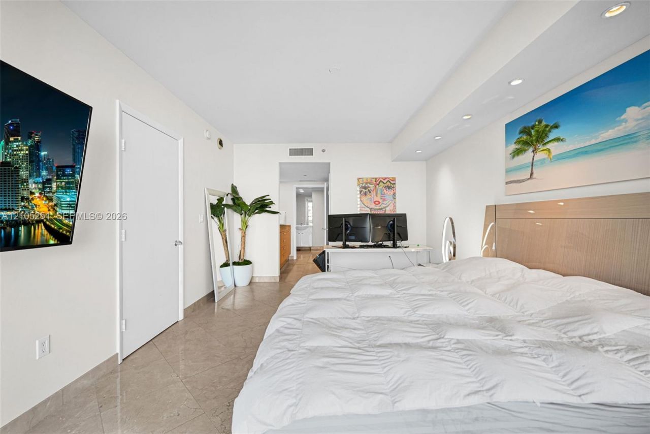 1850 S Ocean Dr , Unit 706, Hallandale Beach, FL 33009 Photo