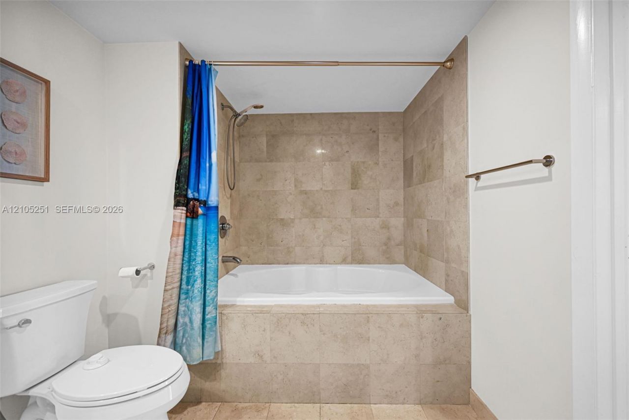 1850 S Ocean Dr , Unit 706, Hallandale Beach, FL 33009 Photo