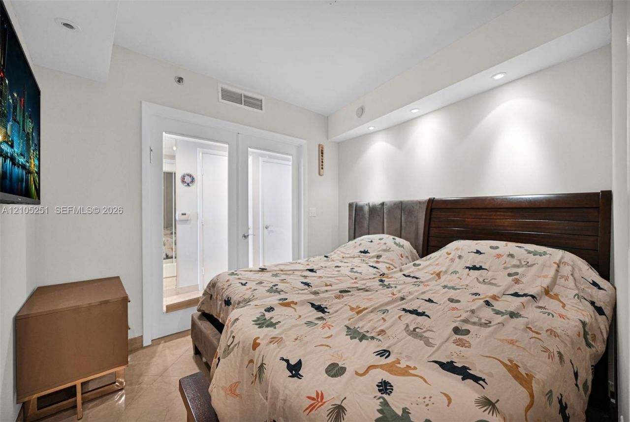 1850 S Ocean Dr , Unit 706, Hallandale Beach, FL 33009 Photo