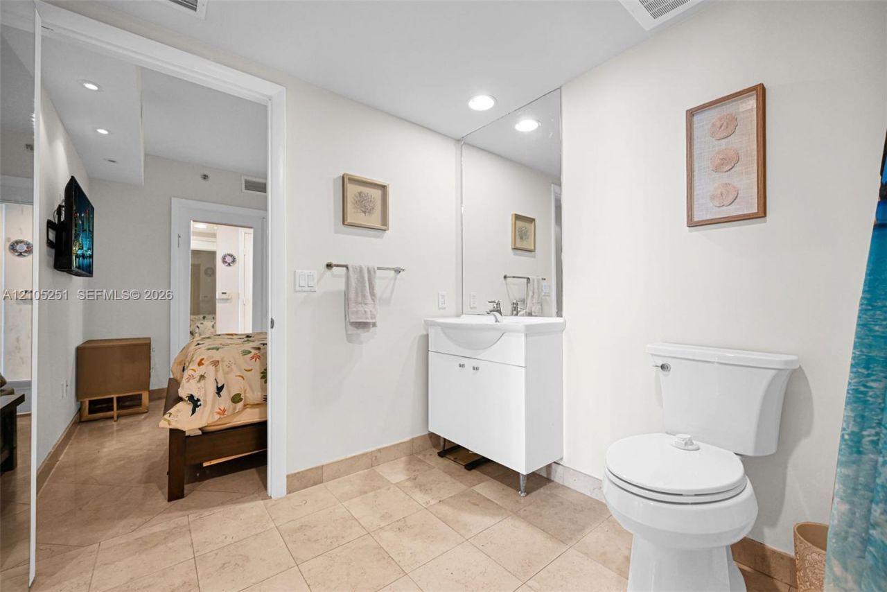 1850 S Ocean Dr , Unit 706, Hallandale Beach, FL 33009 Photo