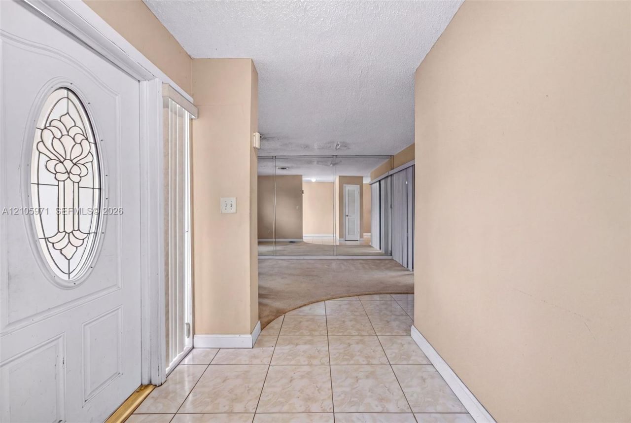 6604 Coconut Dr , Miramar, FL 33023 Photo