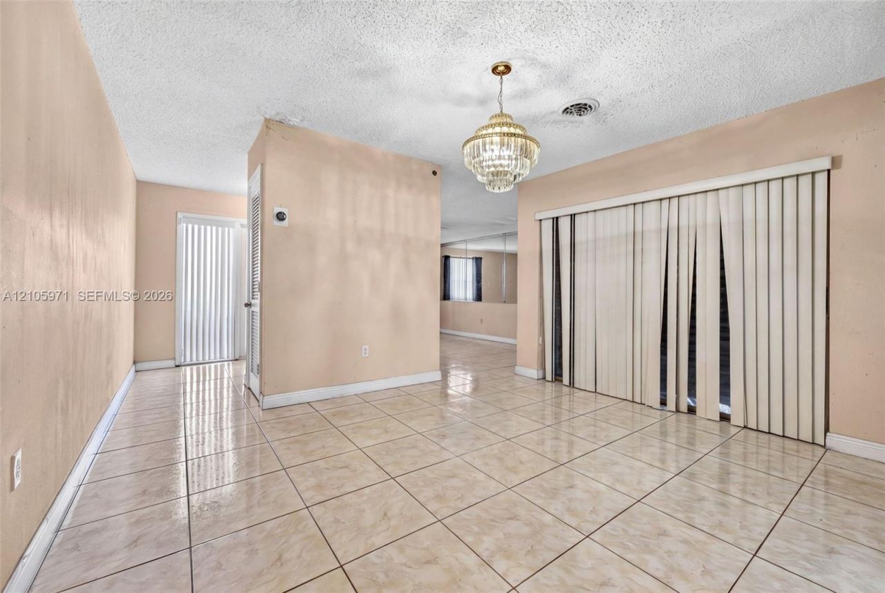 6604 Coconut Dr , Miramar, FL 33023 Photo
