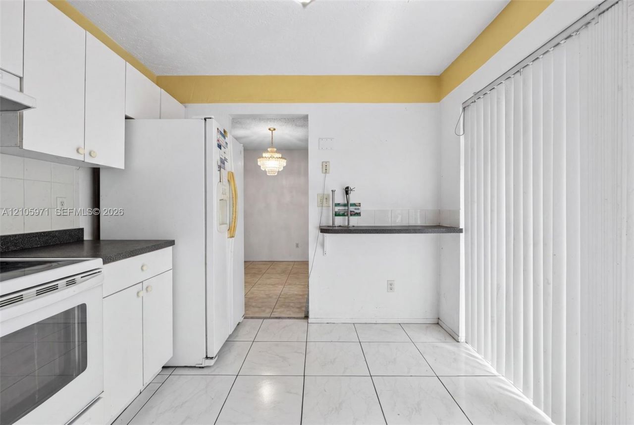 6604 Coconut Dr , Miramar, FL 33023 Photo