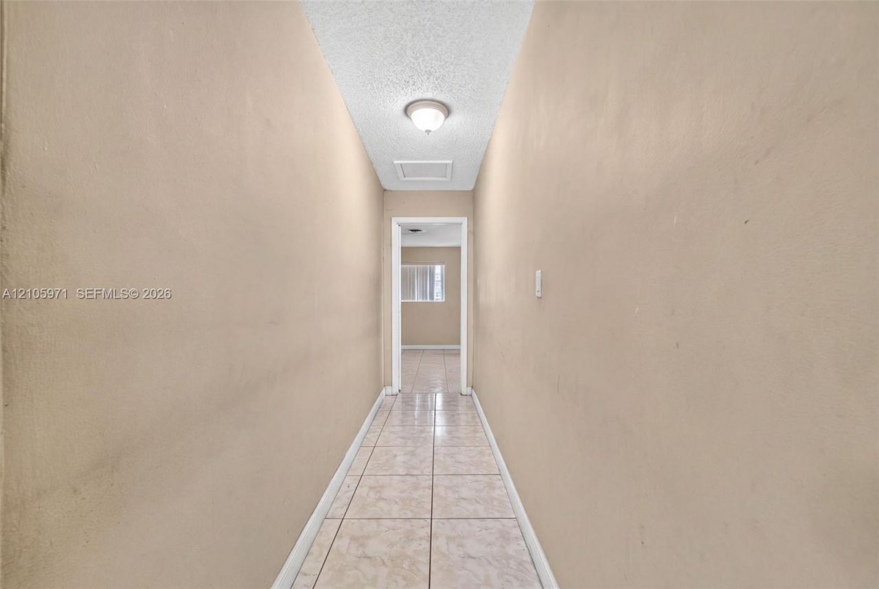 6604 Coconut Dr , Miramar, FL 33023 Photo