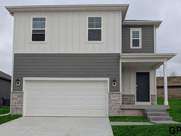 6532 N 187th Street, Elkhorn, NE 68022