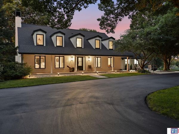 2100 S 98th Street, Lincoln, NE 68520