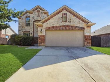 813 Salida Road, Fort Worth, TX 76052