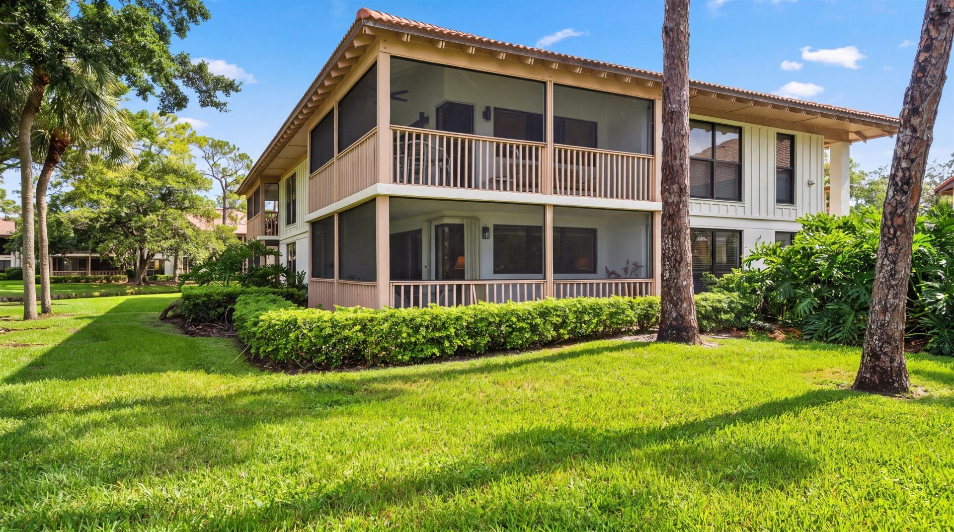 418 Brackenwood Lane S, Palm Beach Gardens, FL 33418 Photo