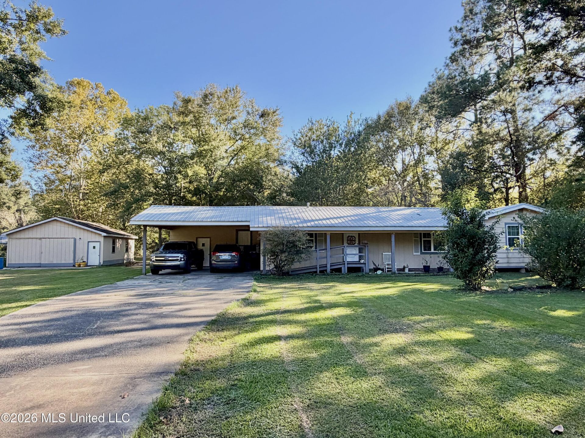 54 Sam Mitchell Road, Picayune, MS 39466 Main Photo