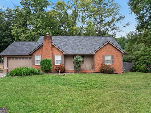 550 Creekwood Court SE, Conyers, GA 30094