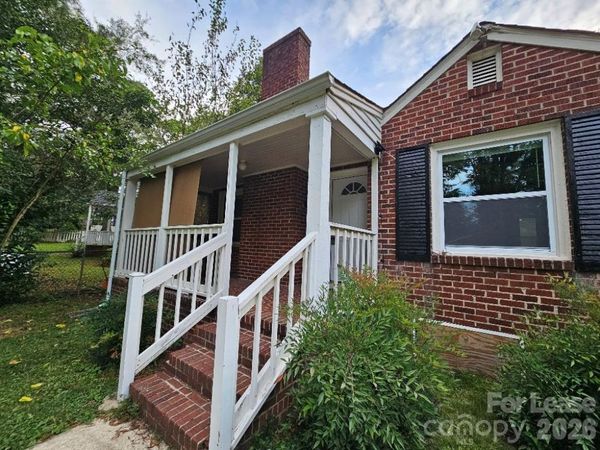 1107 Jensen Street , Charlotte, NC 28205