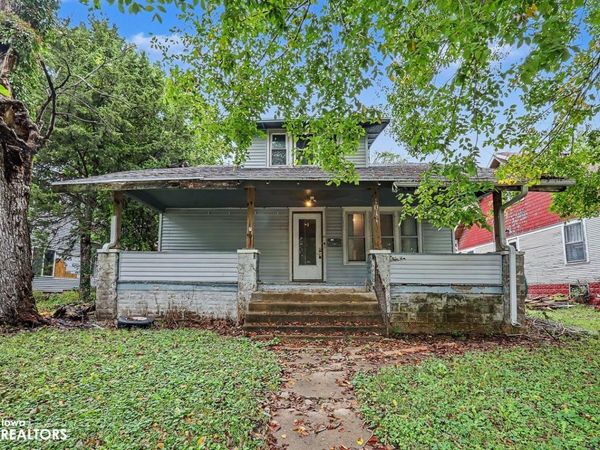 1011 W 2Nd Street, Ottumwa, IA 52501