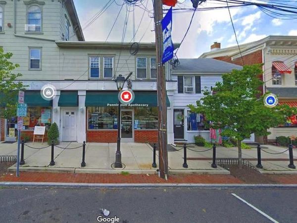 6 N MAIN STREET, Unit APT 4, PENNINGTON, NJ 08534
